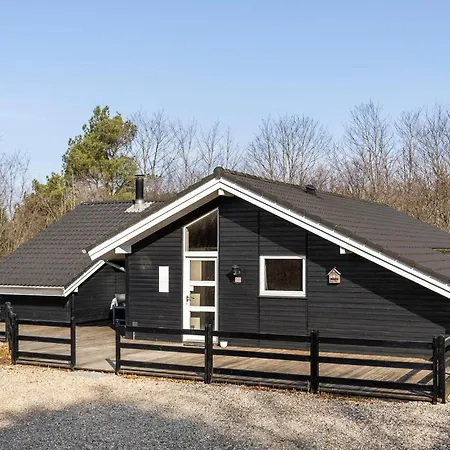 Beautiful In With Sauna Semesterbostad *