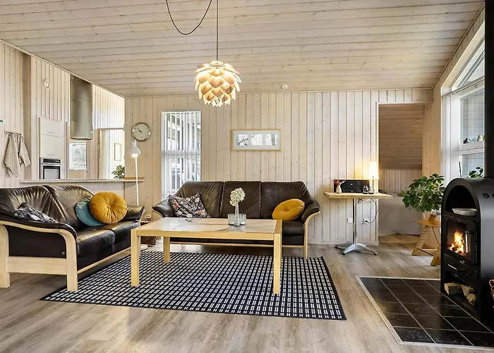 Beautiful In With Sauna Semesterbostad